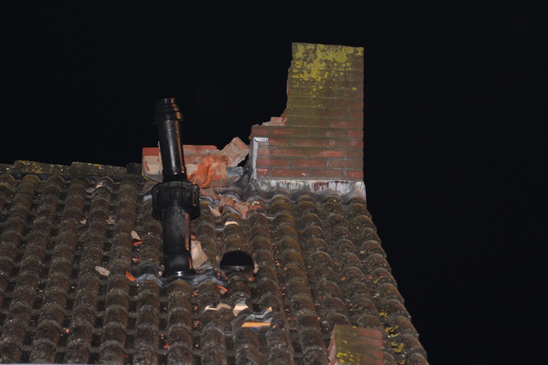 blikseminslag_schoorsteen_tharde